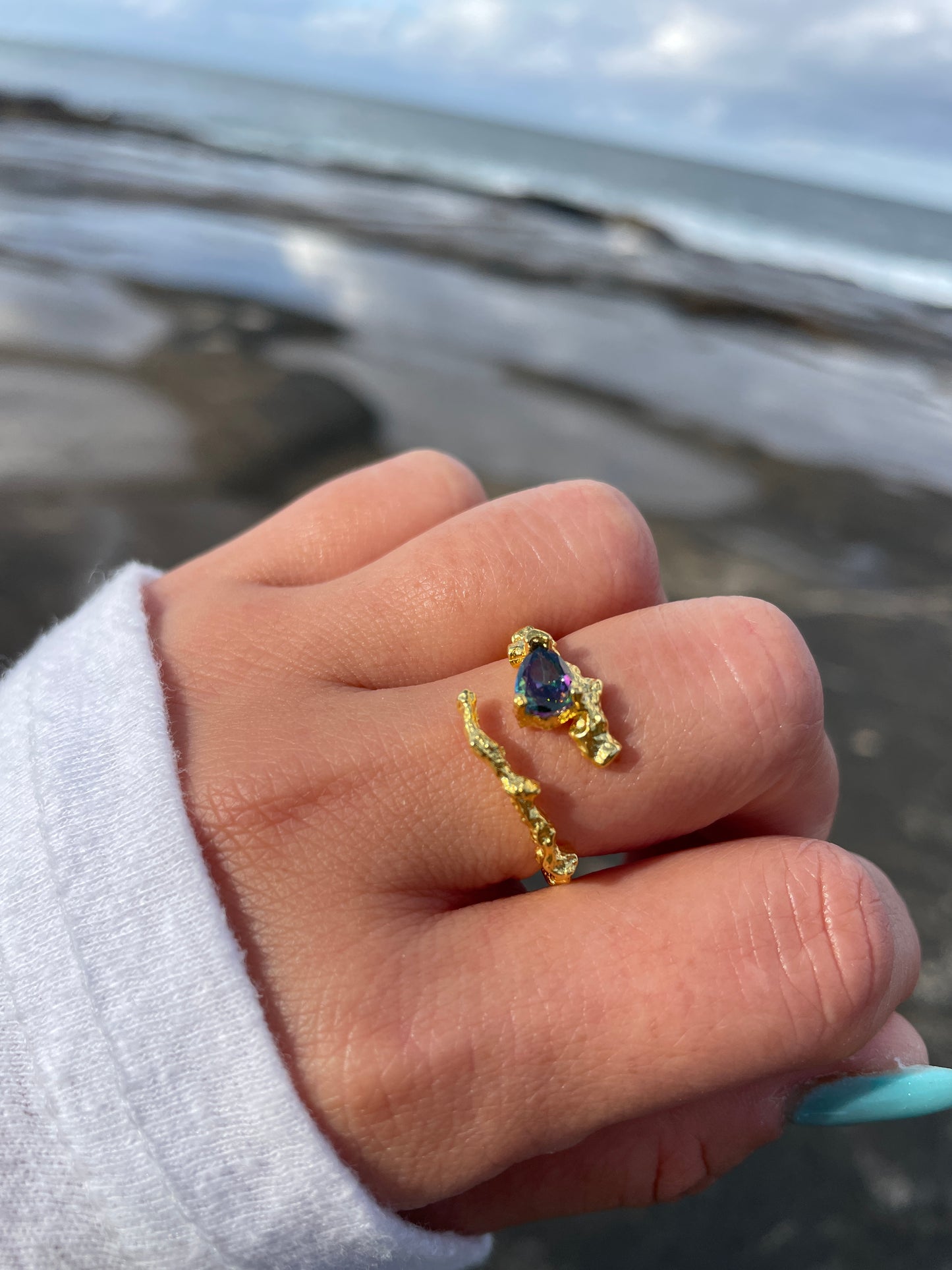 Molten Gold Adjustable Unique Ring with Rainbow Crystal