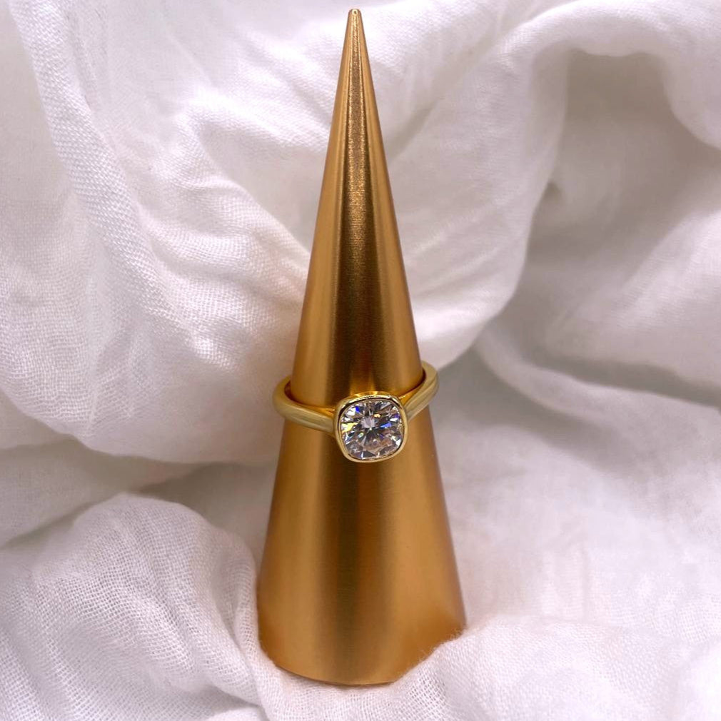Eterna 2 Carats Moissanite 925 Sterling Silver Ring
