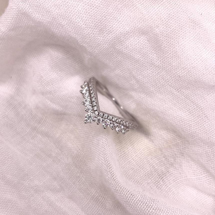 Crown Moissanite 925 Sterling Silver Ring