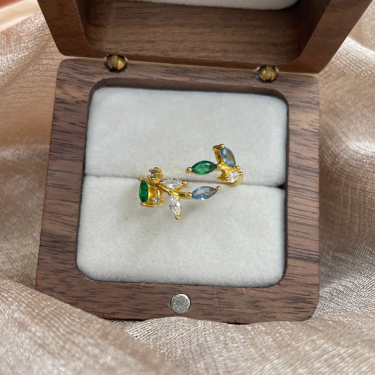 Emerald Garden 925 Sterling Silver Ring