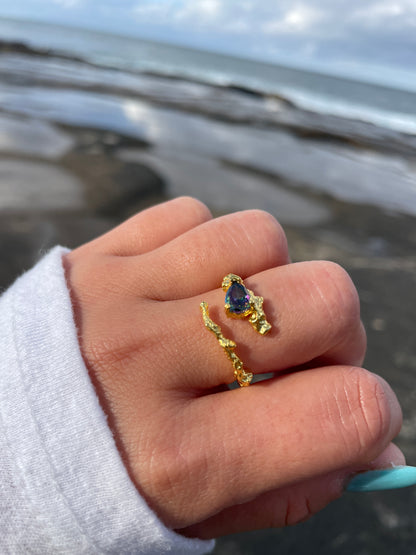 Molten Gold Adjustable Unique Ring with Rainbow Crystal