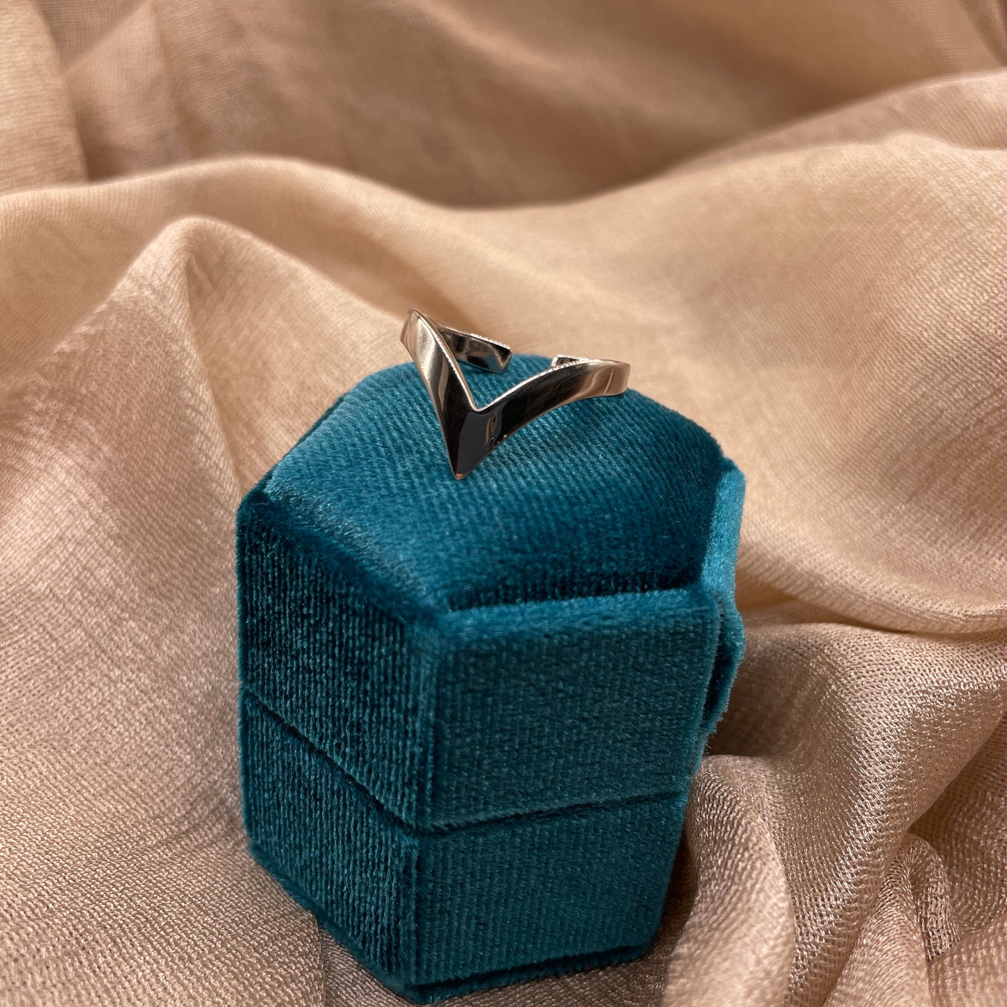Apical Love 925 Sterling Silver Ring Sculptural Open Ring