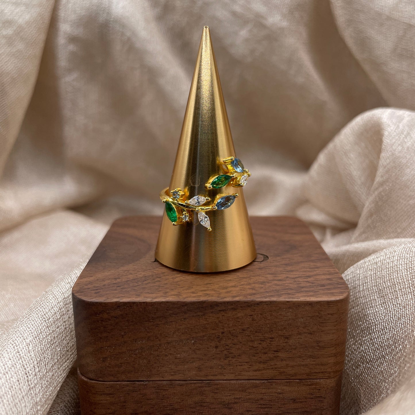 Emerald Garden 925 Sterling Silver Ring