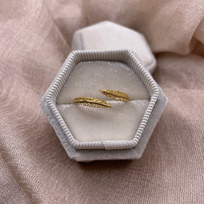 Solana Leaf Open 925 Sterling Silver Ring