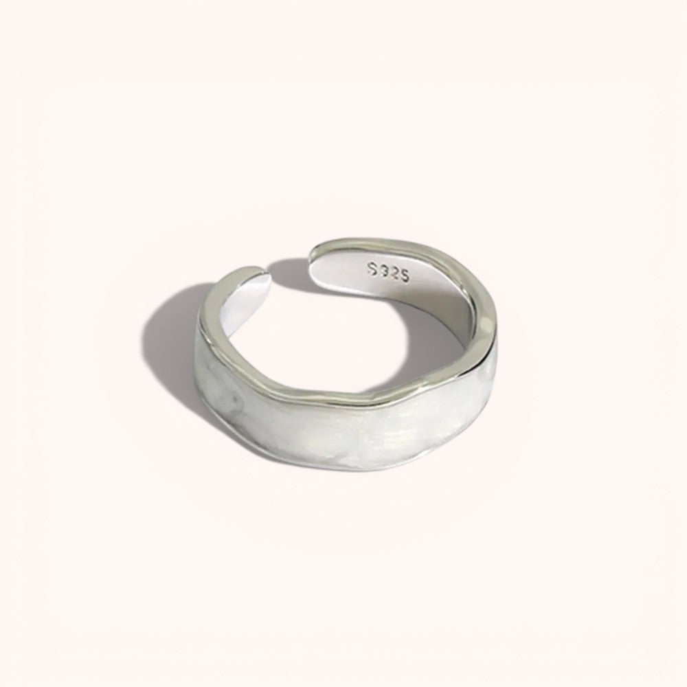 Cream Pearl Enamel 925 Sterling Silver Ring