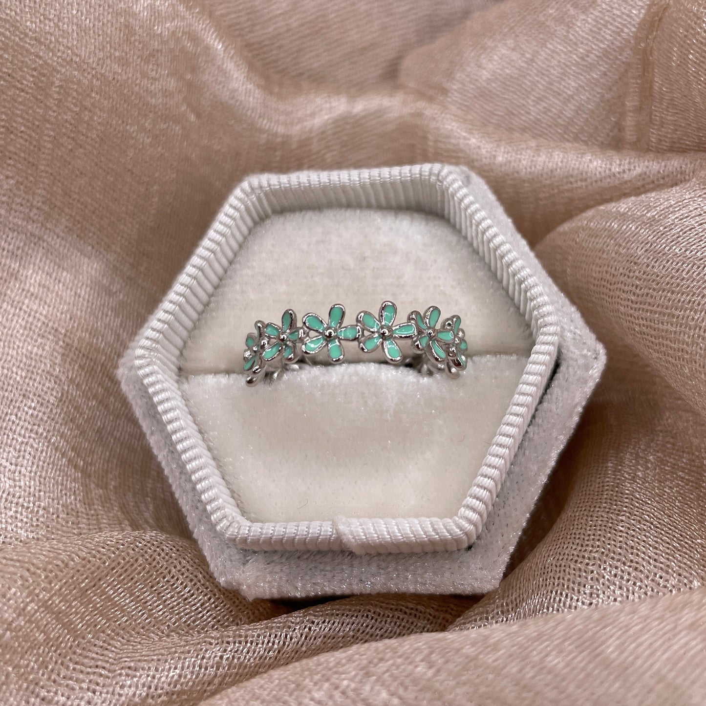Daisy Flower Band 925 Sterling Silver Ring