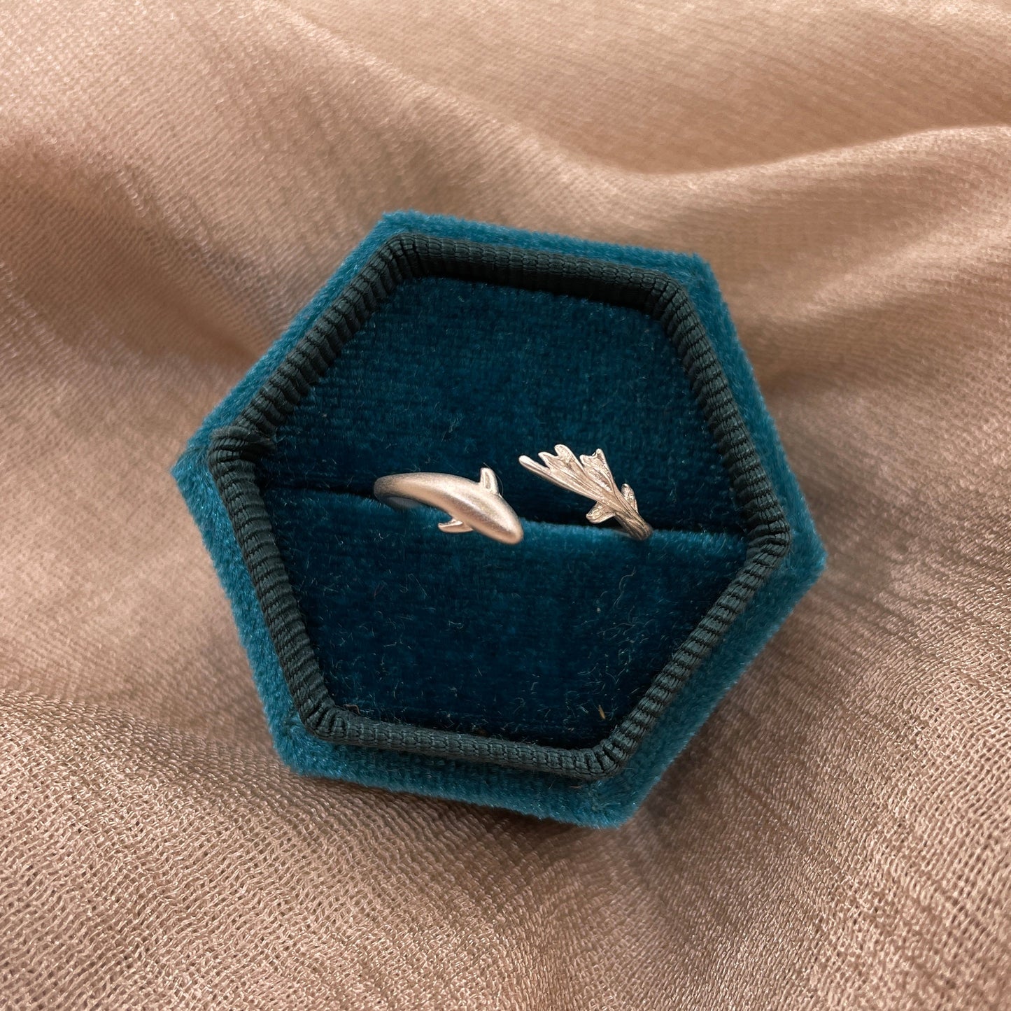 Minimal Dolphin 925 Sterling Silver Ring