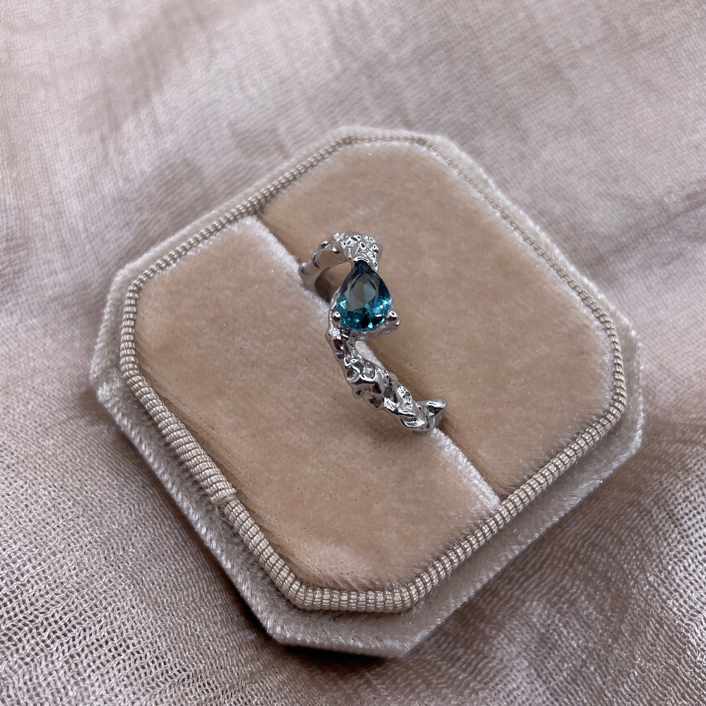 Deep Blue Current Open 925 Sterling Silver Ring