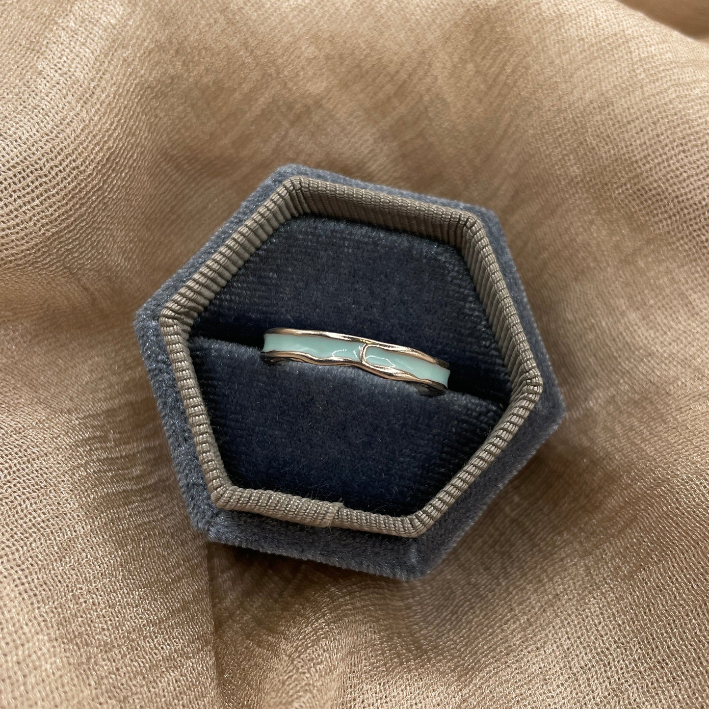 Current Line 925 Sterling Silver Ring