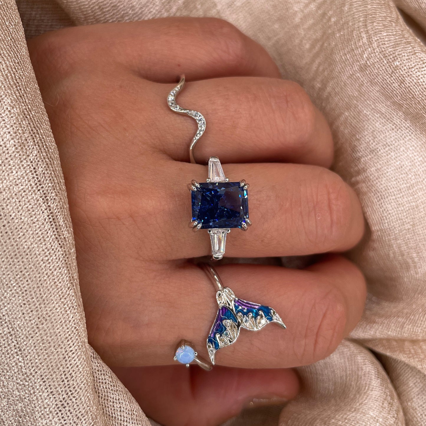 Deep Blue Crushed Ice Cut 925 Sterling Silver Ring