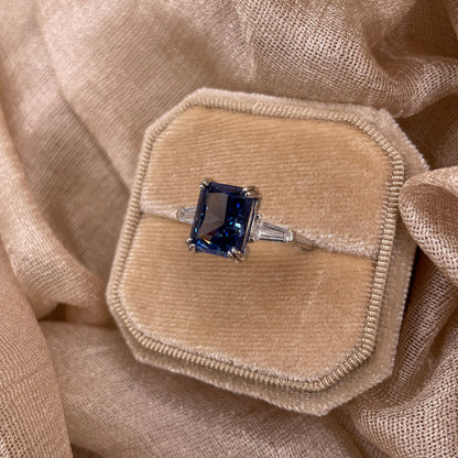 Deep Blue Crushed Ice Cut 925 Sterling Silver Ring