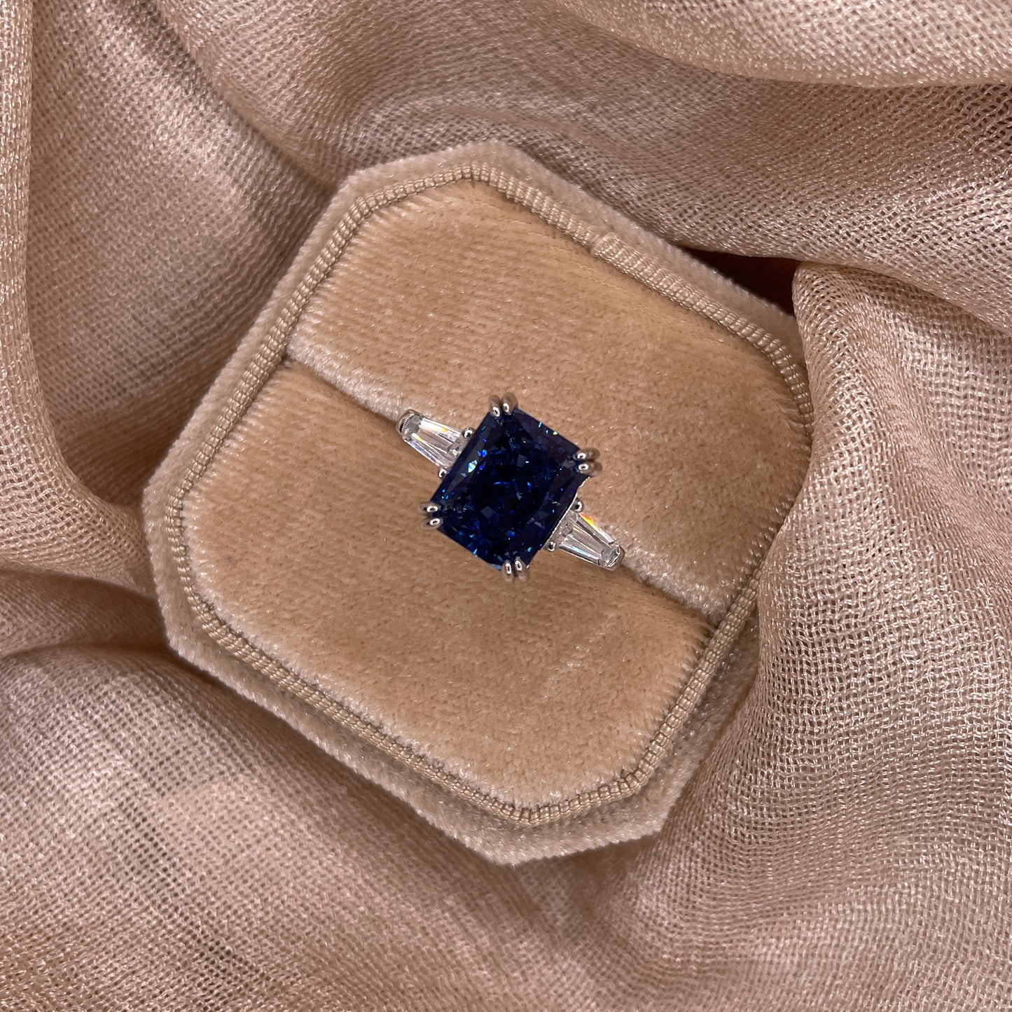 Deep Blue Crushed Ice Cut 925 Sterling Silver Ring