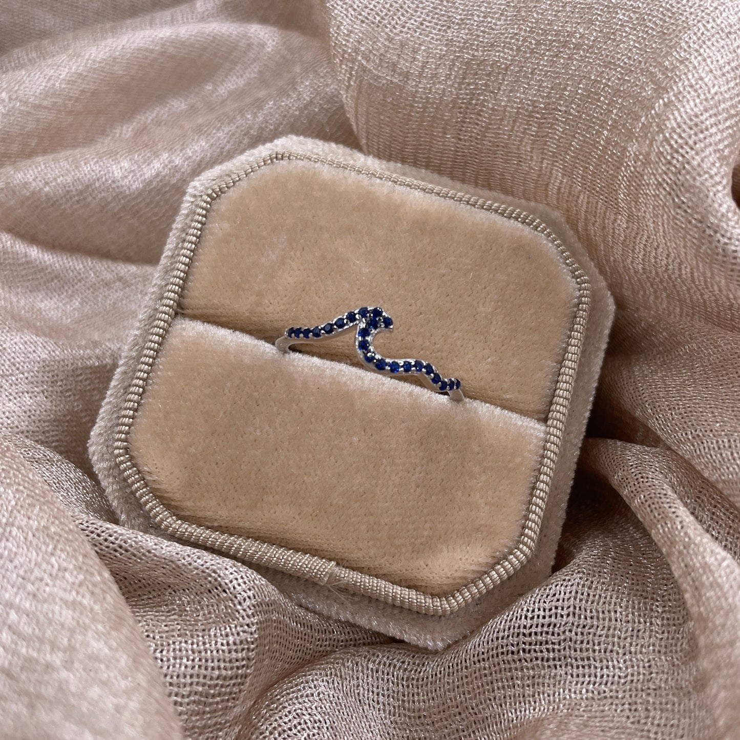 Royal Blue Wave 925 Sterling Silver Ring
