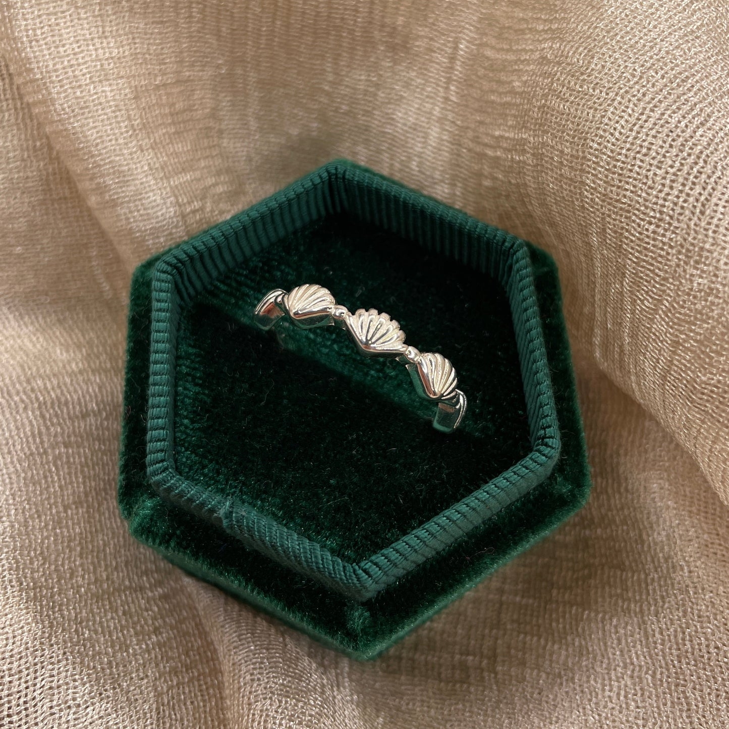 Shell Band 925 Sterling Silver Ring