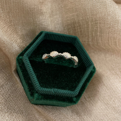 Shell Band 925 Sterling Silver Ring
