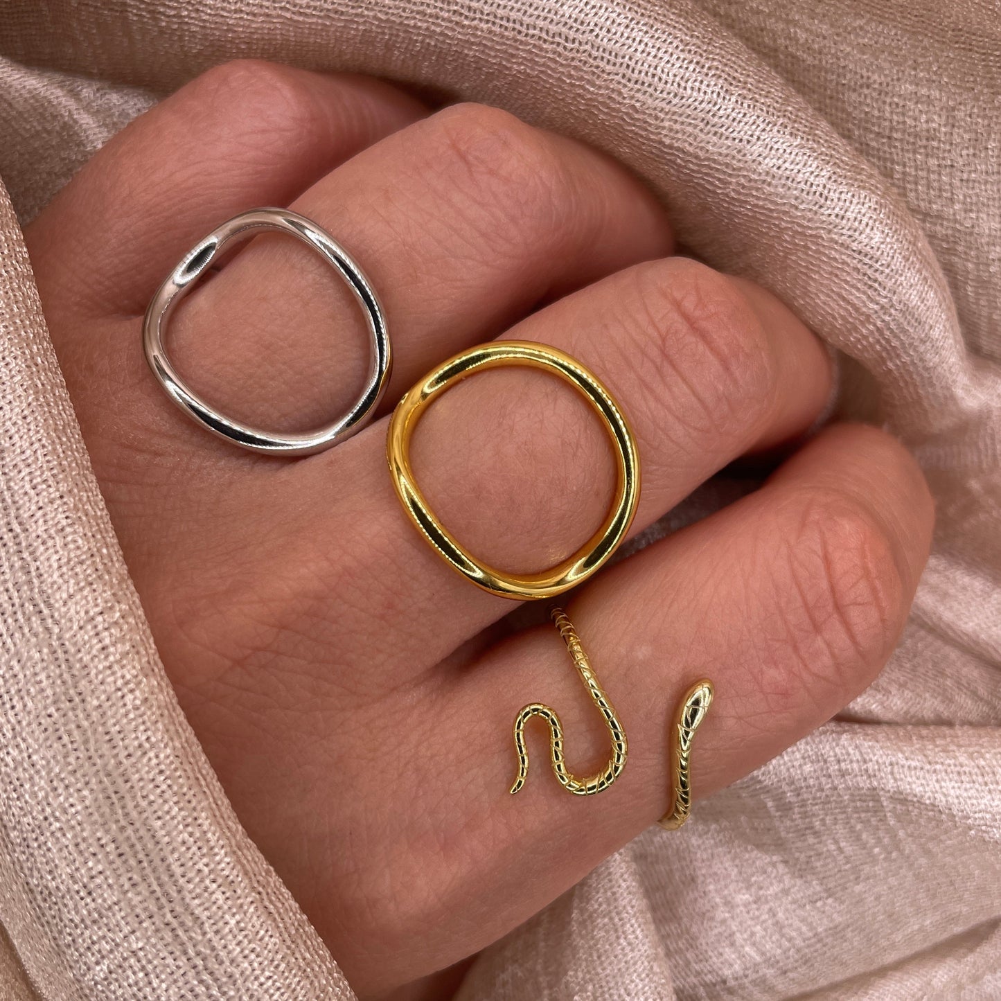 Ocean Loop 925 Sterling Silver Ring