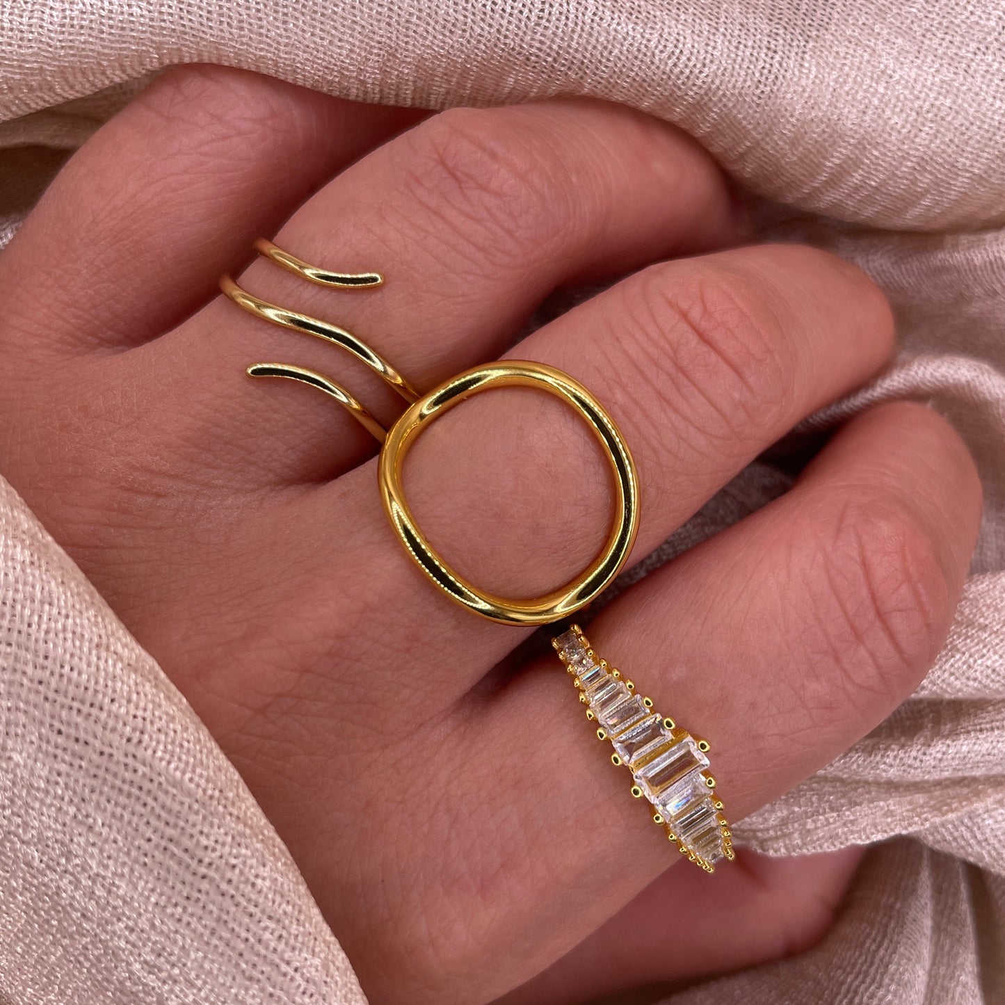 Ocean Loop 925 Sterling Silver Ring