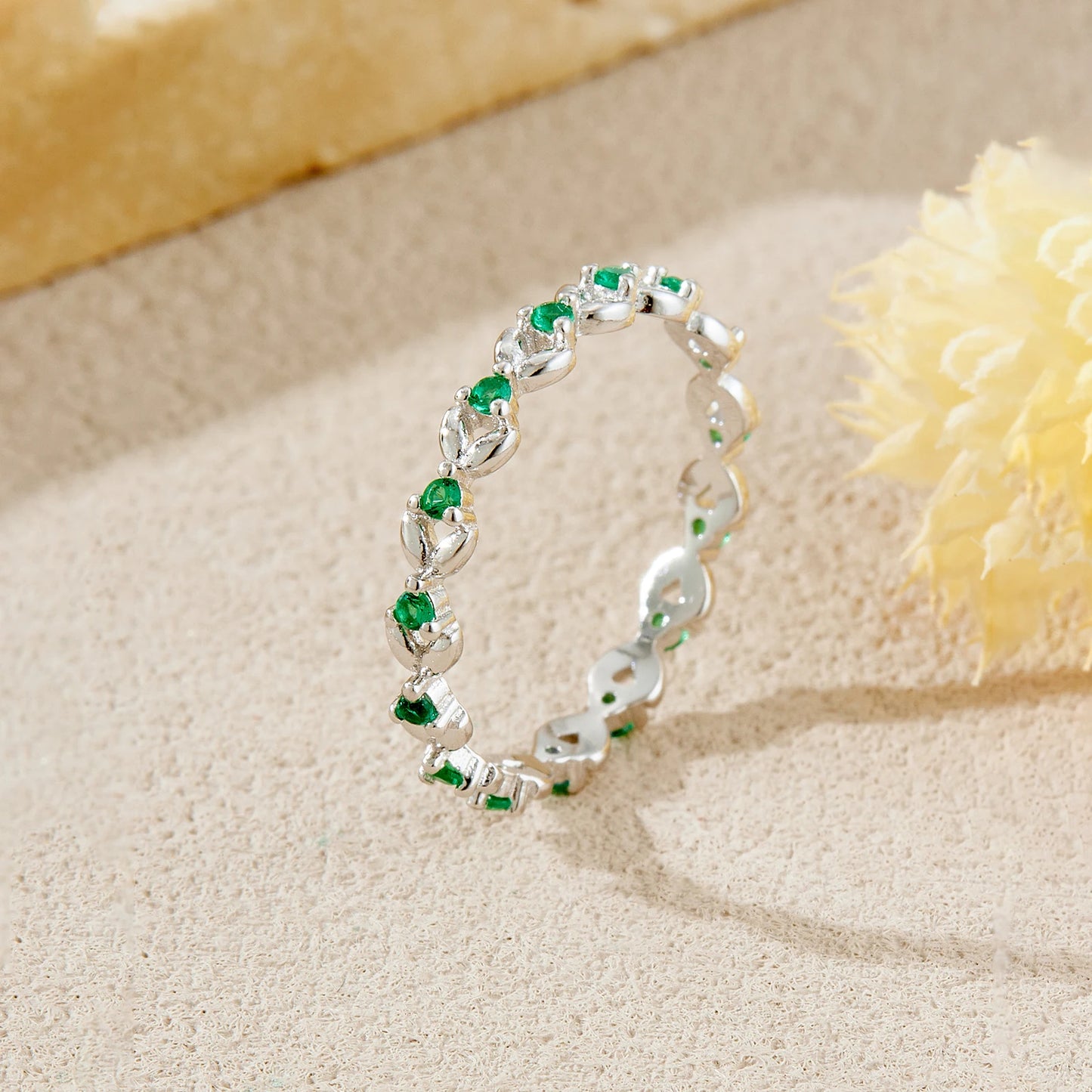 Green Hollow Eternity Band 925 Sterling Silver Ring