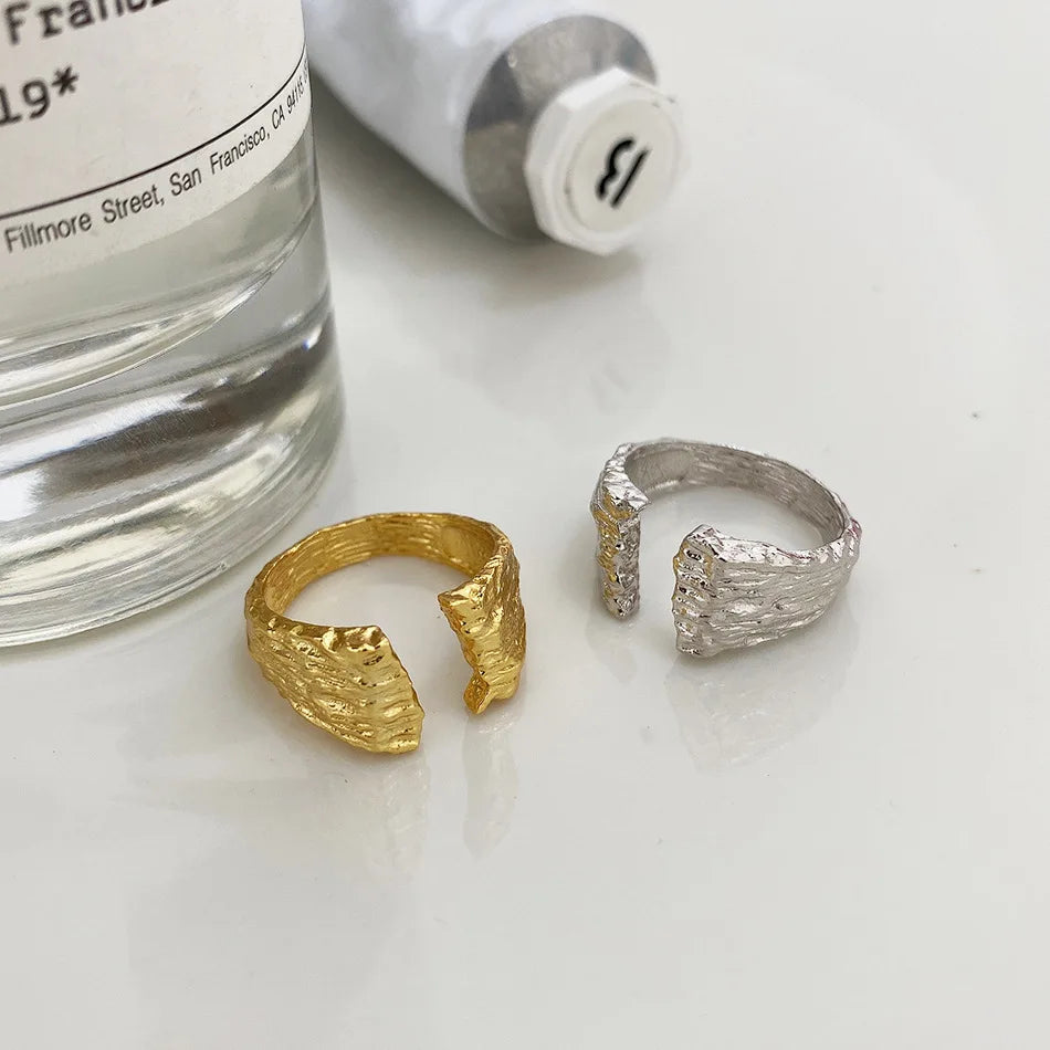 Terra Break Ring – 925 Sterling Silver Textured Open Band