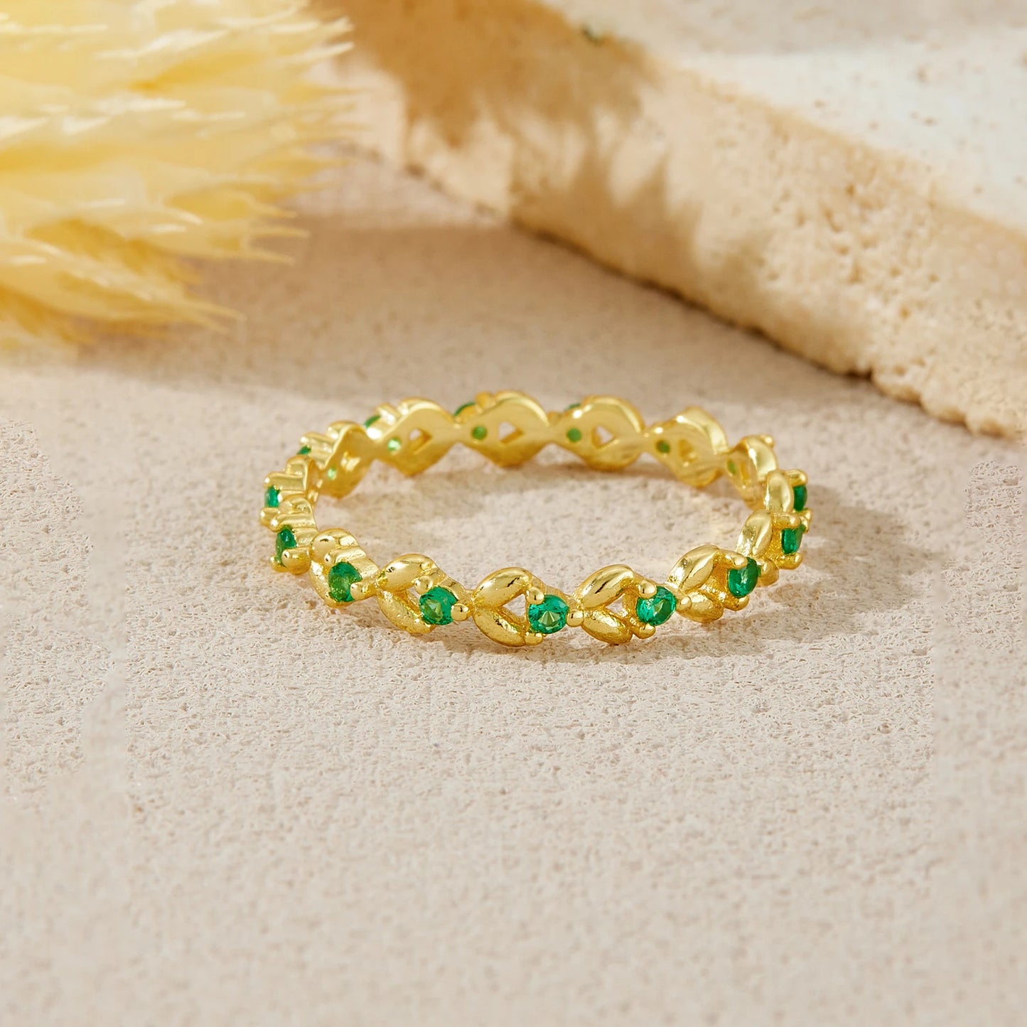 Green Hollow Eternity Band 925 Sterling Silver Ring