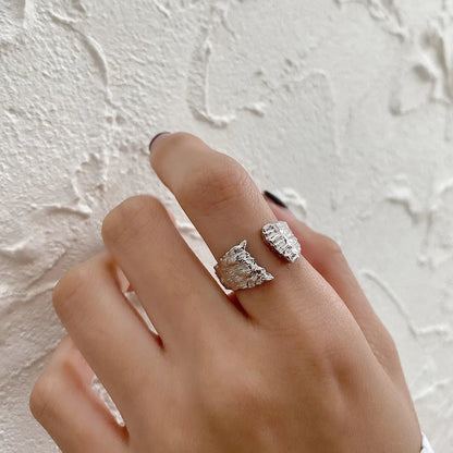 Terra Break Ring – 925 Sterling Silver Textured Open Band