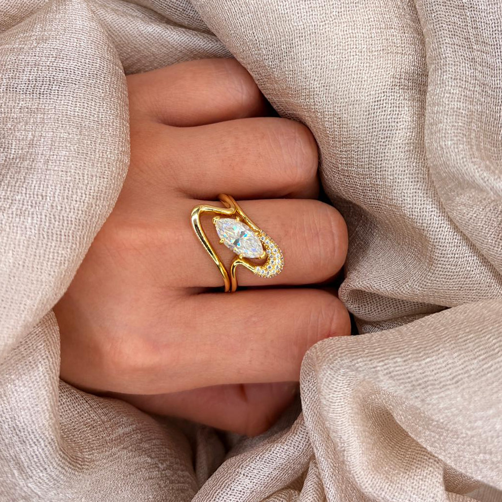 Mare D’Oro Wave 2ct Marquise Moissanite Ring Set – 925 Sterling Silver