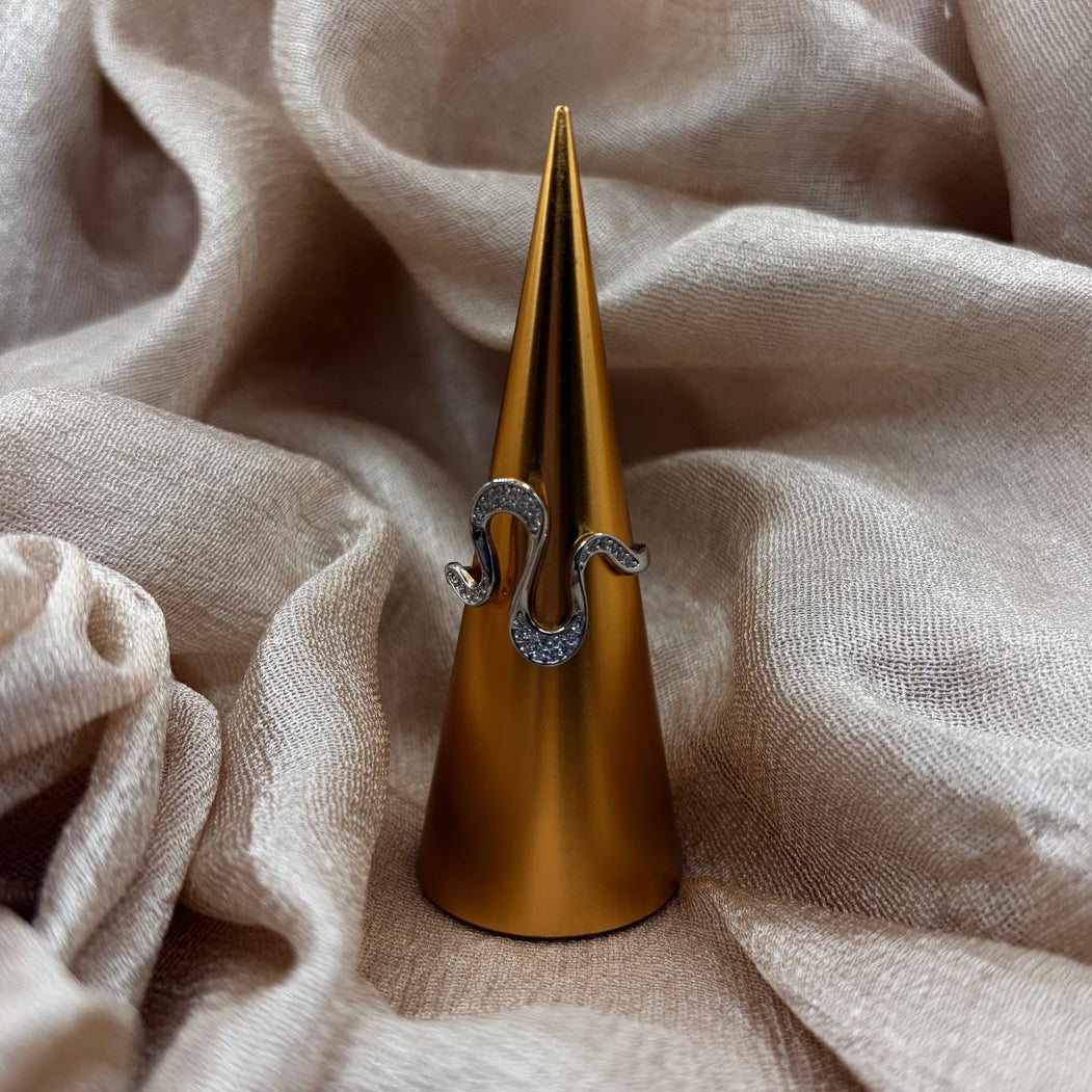 Elegant Wave Curve 925 Sterling Silver Ring